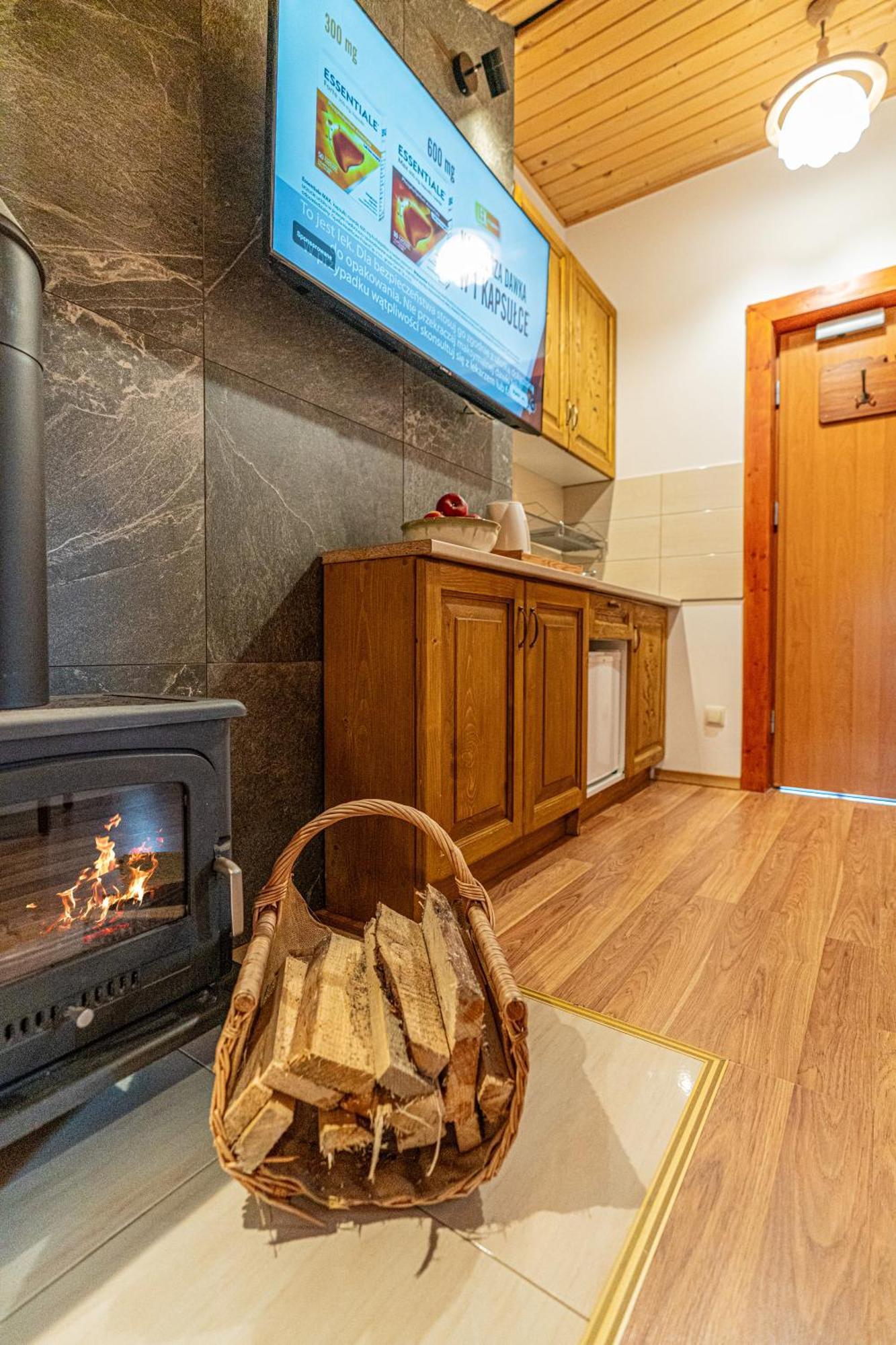 Apartamenty Pod Sloncem Kościelisko Exteriör bild